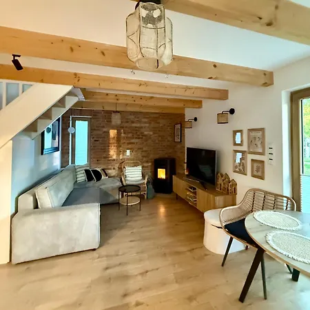 Villa Pod Lasem „2” *