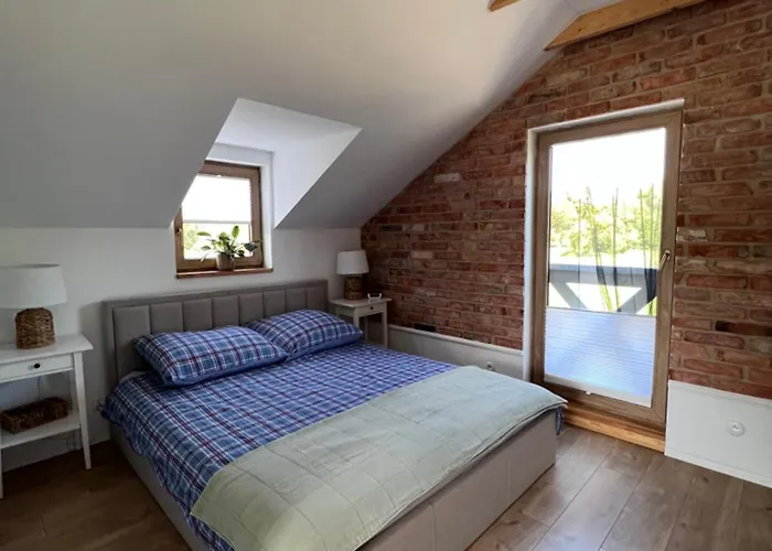 Pod Lasem „2” Vila