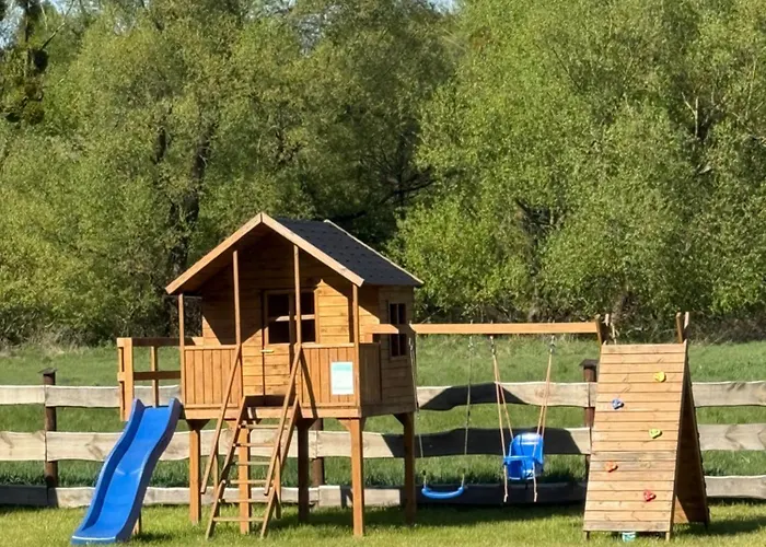 Vila Pod Lasem „2” *